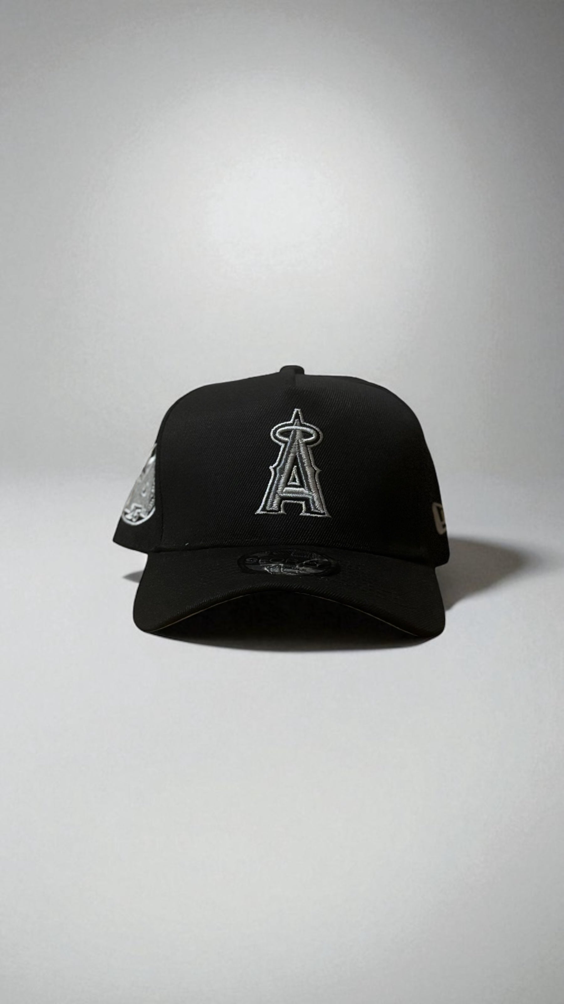Los Anaheim Angeles 25th Anniversary